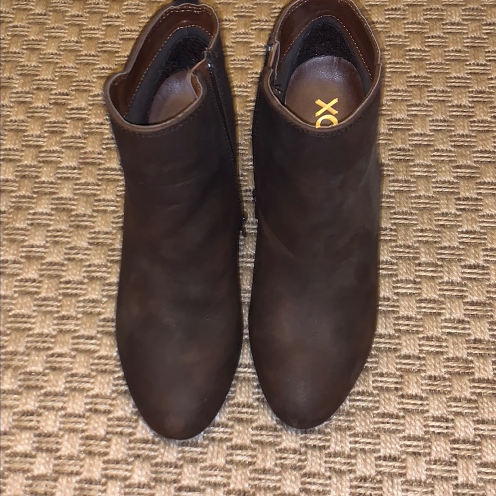 Booties - Picture 4 of 5